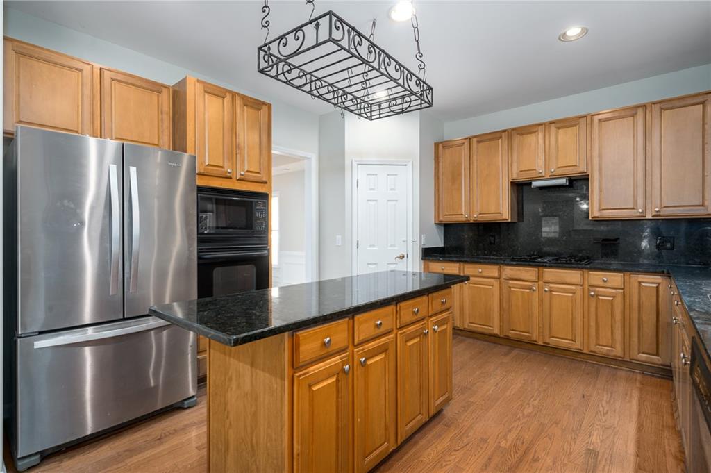 174 Ennisbrook Drive SE