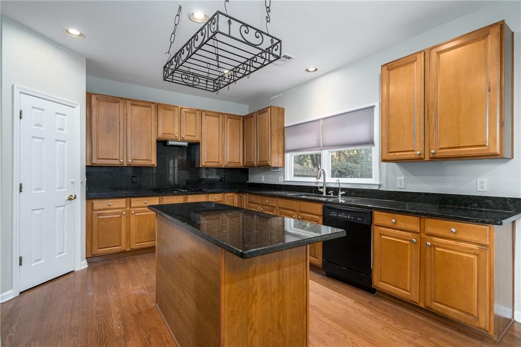 174 Ennisbrook Drive SE