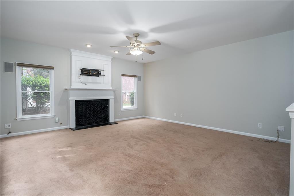 174 Ennisbrook Drive SE