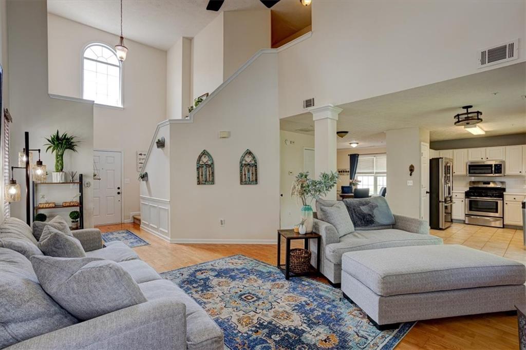 1321 Glenover Way