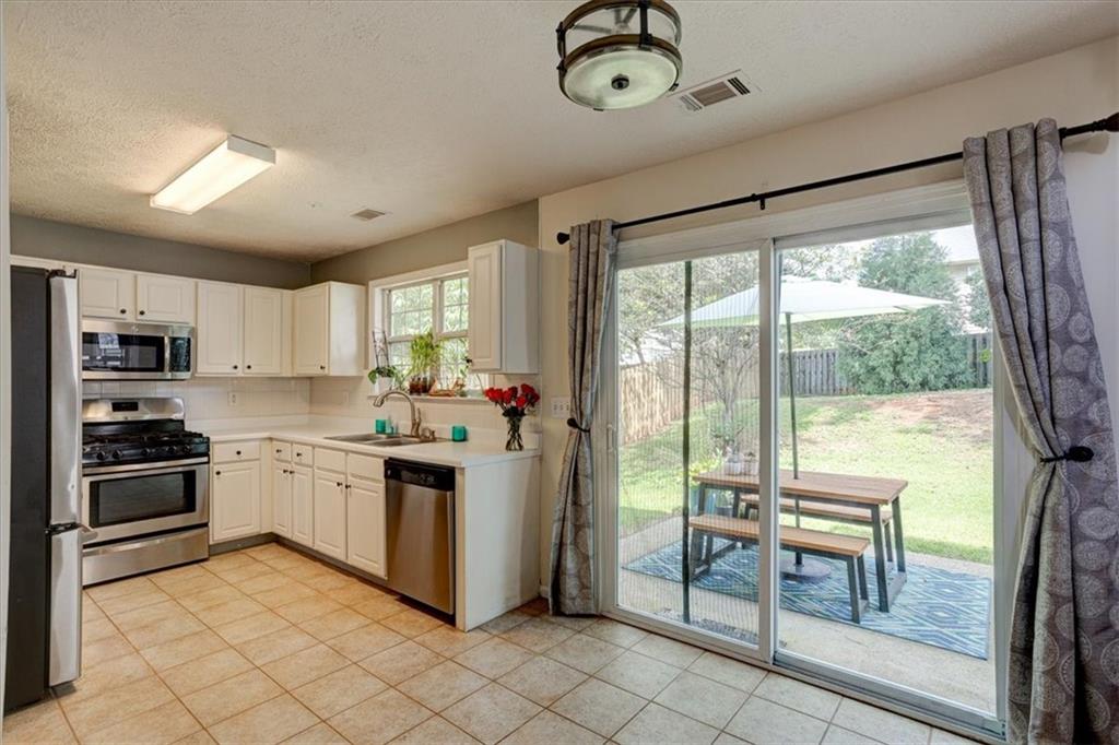 1321 Glenover Way