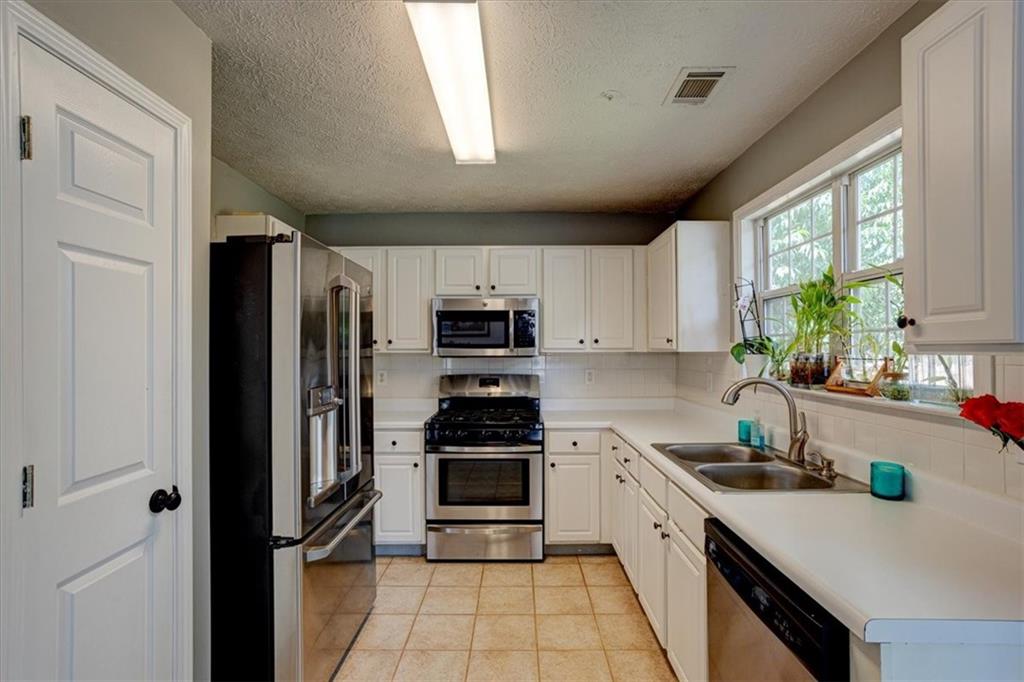 1321 Glenover Way