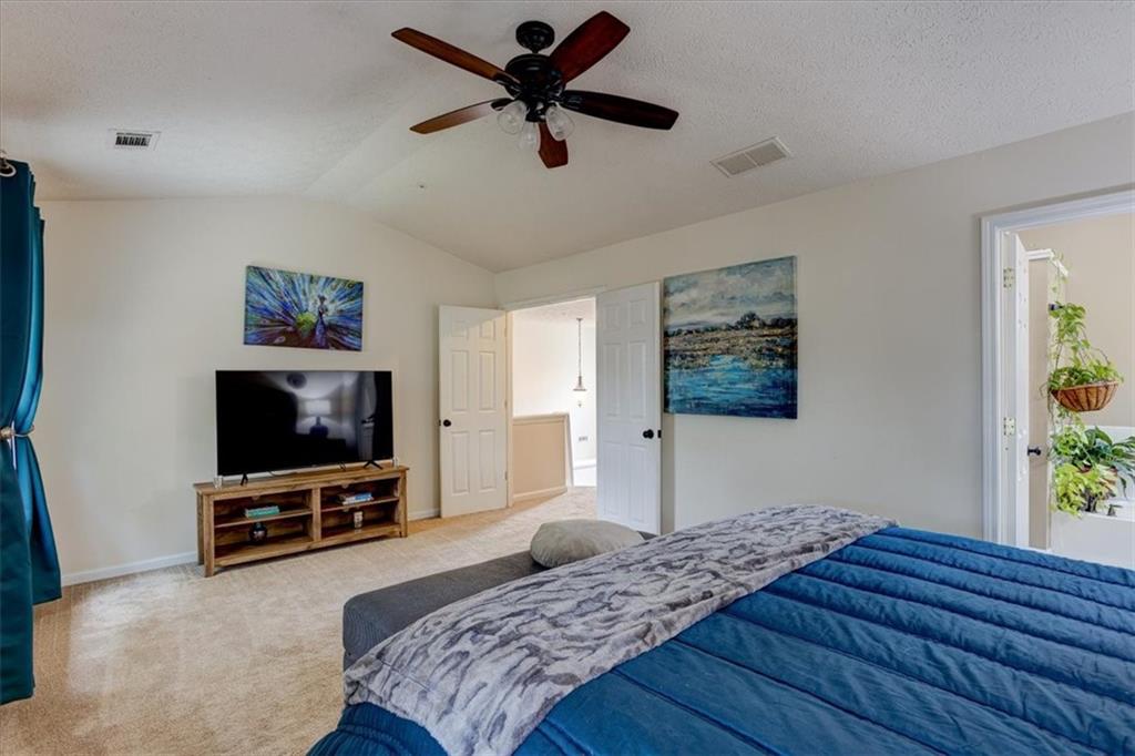 1321 Glenover Way
