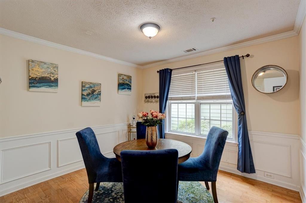 1321 Glenover Way
