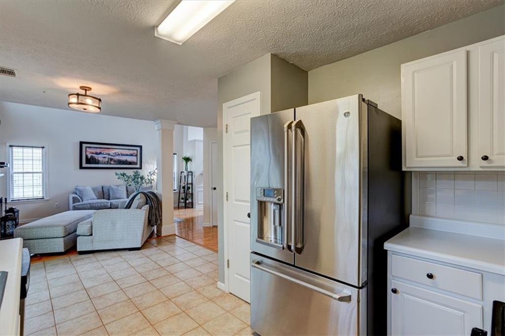 1321 Glenover Way