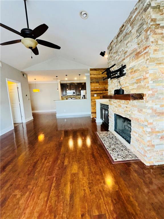 104 Vinings Forest Circle SE Unit 104