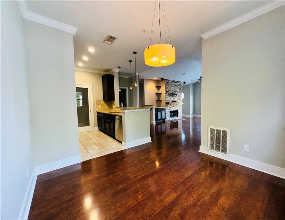 104 Vinings Forest Circle SE Unit 104