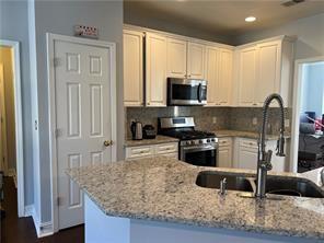 1131 CAMERON Creek