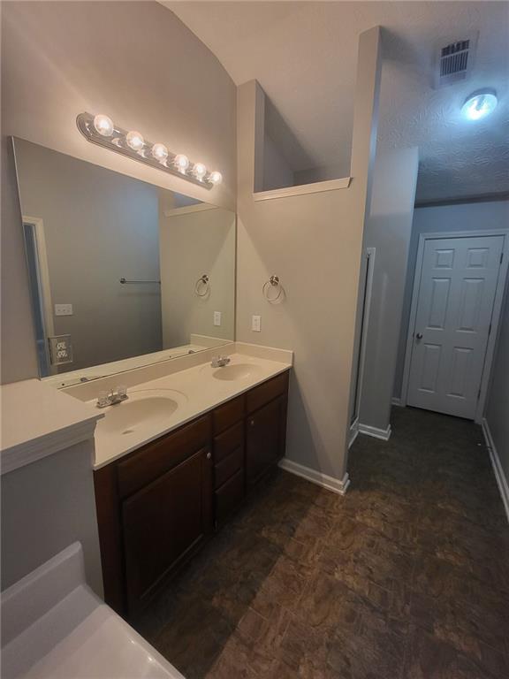 607 Pecan Knoll Drive Unit 14