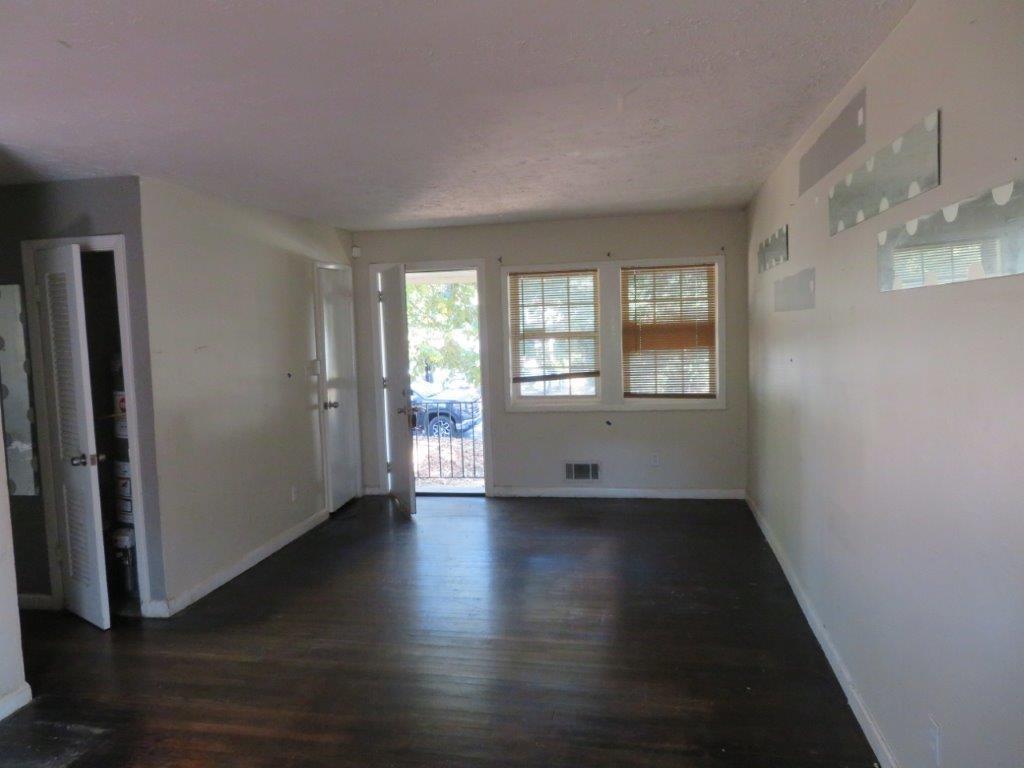 5209 Collingwood Terrace