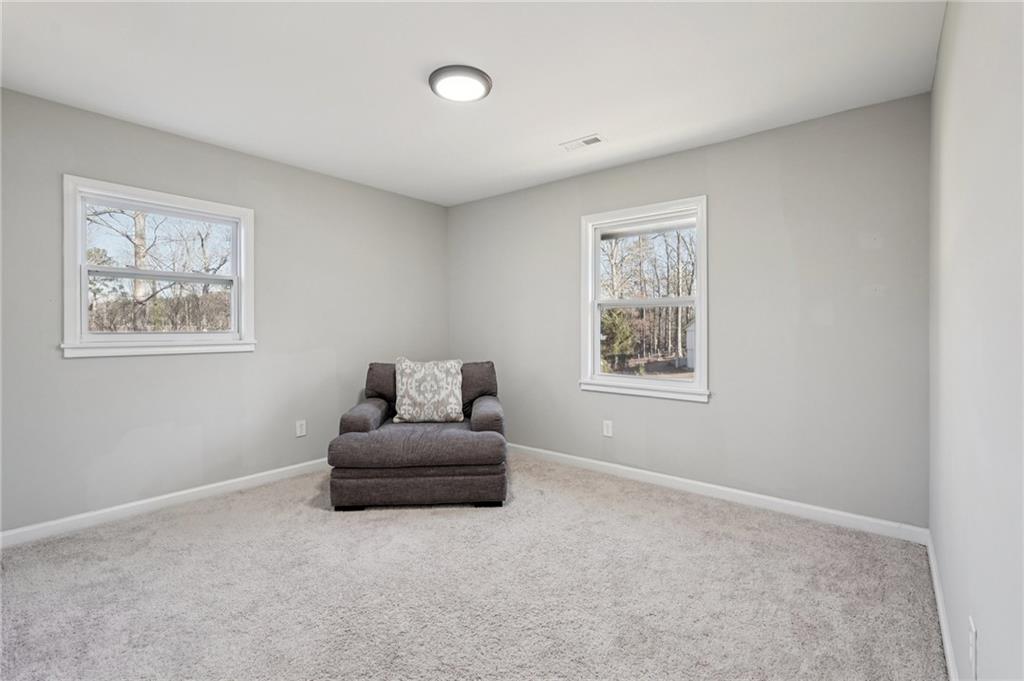 1961 Oak Leaf Court SW