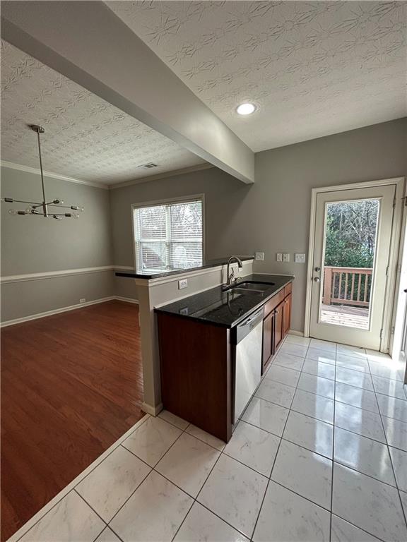 607 Pecan Knoll Drive Unit 14