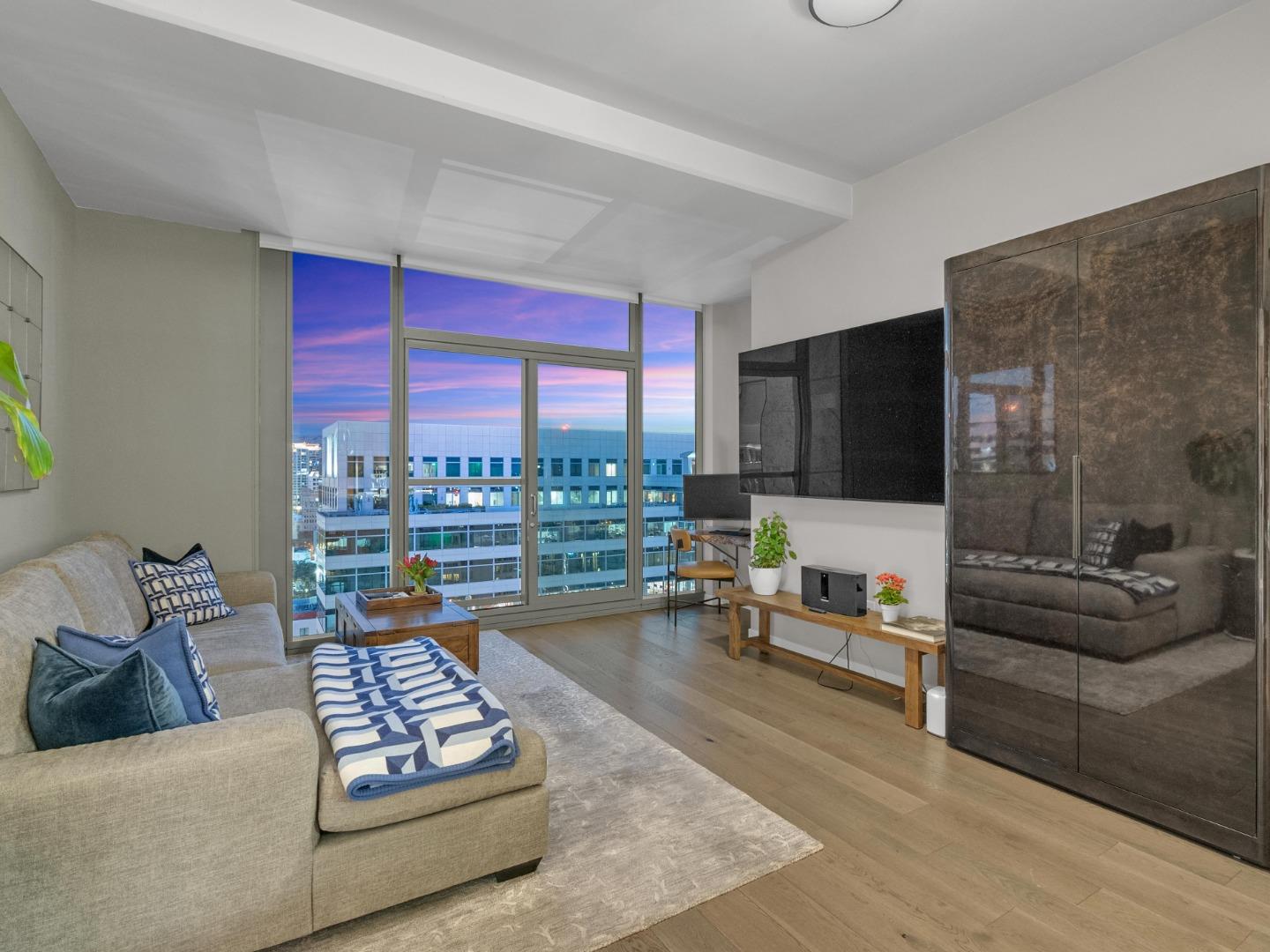 38 N Almaden BLVD 2008