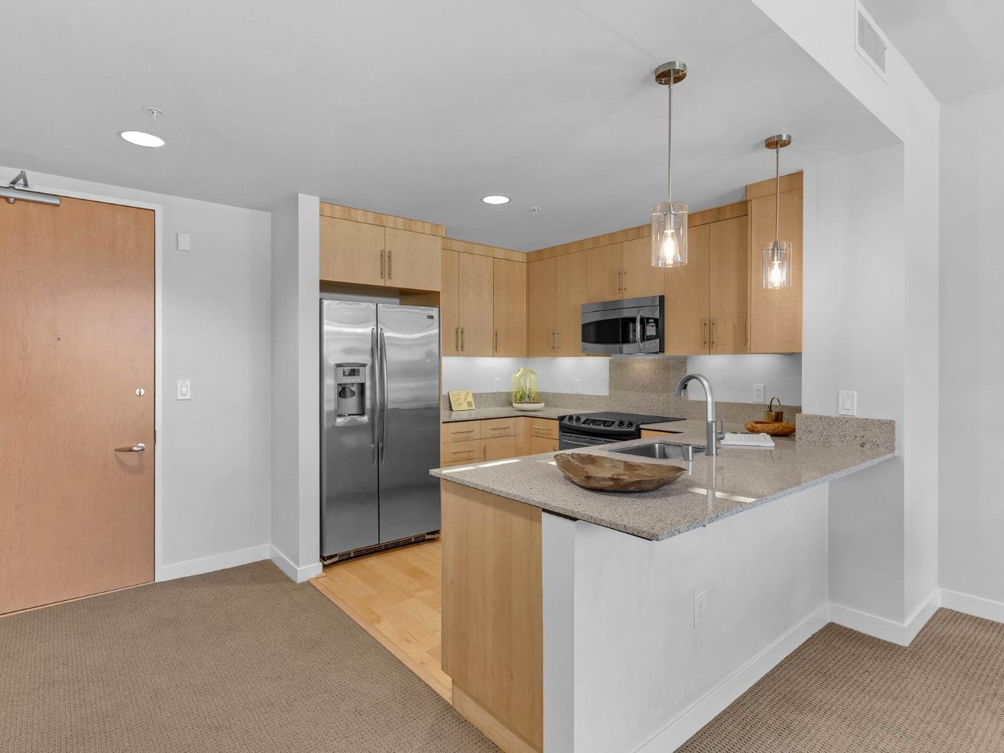 38 N Almaden BLVD 506