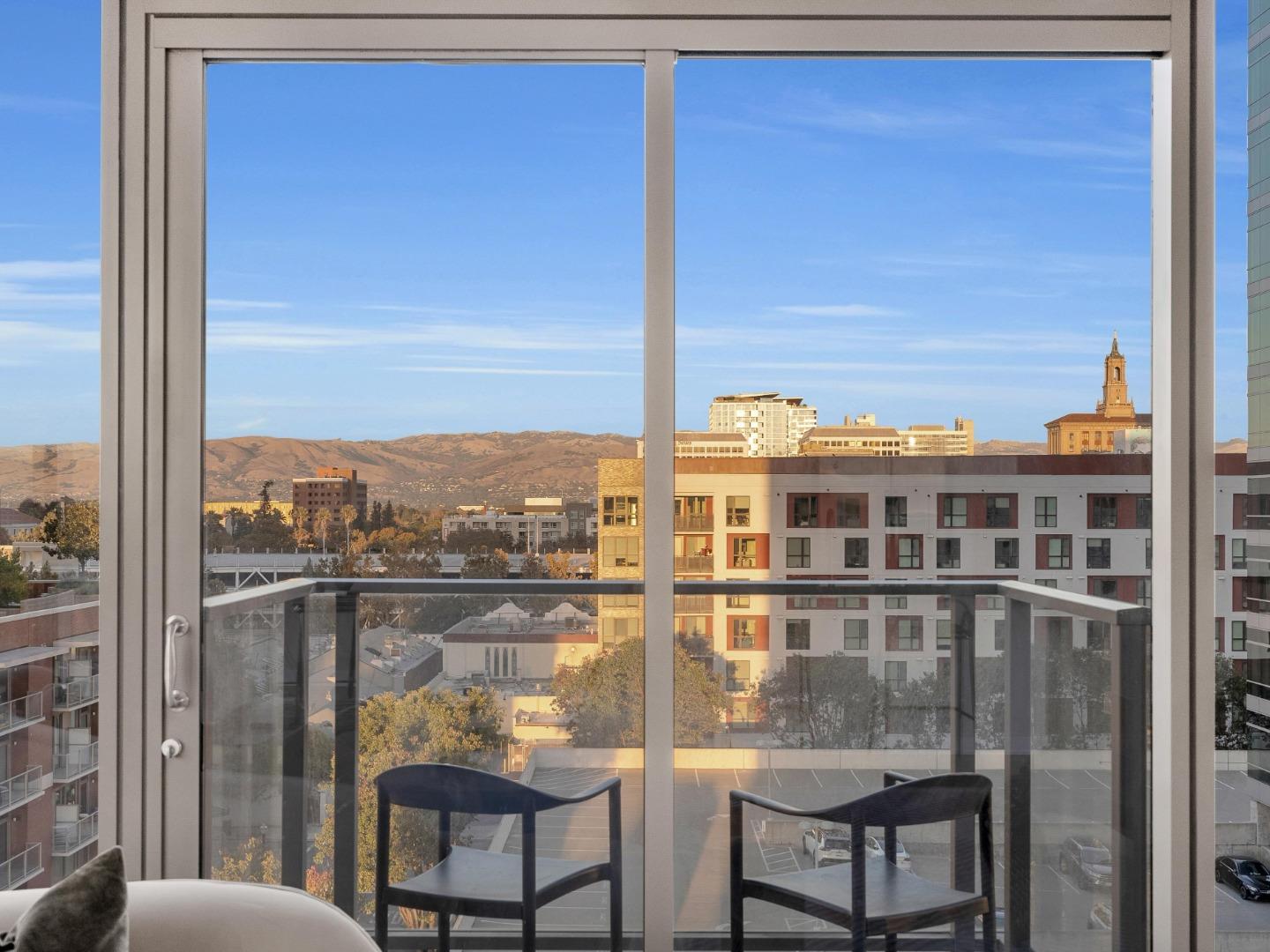 38 N Almaden BLVD 923