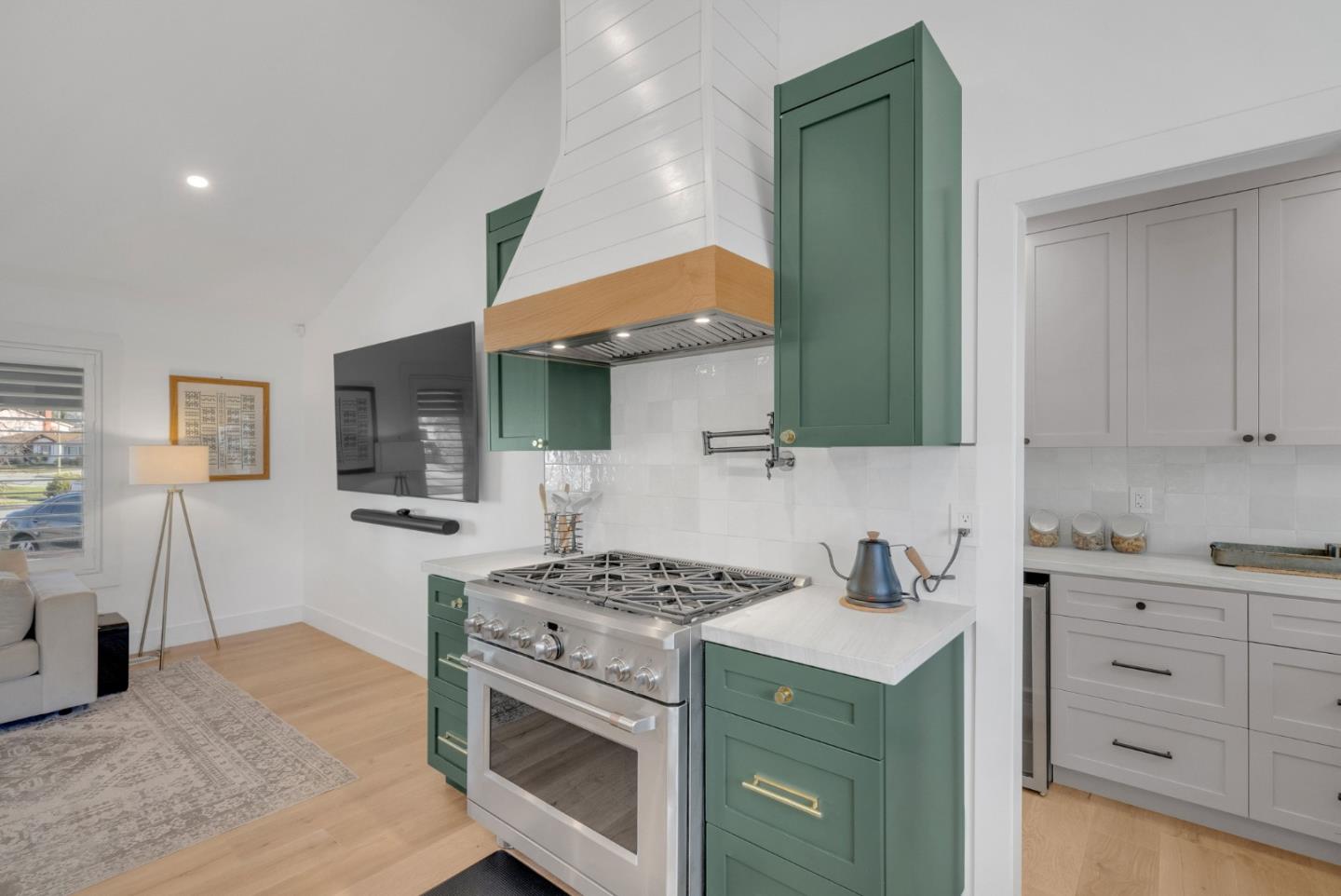 2899 Mayglen CT