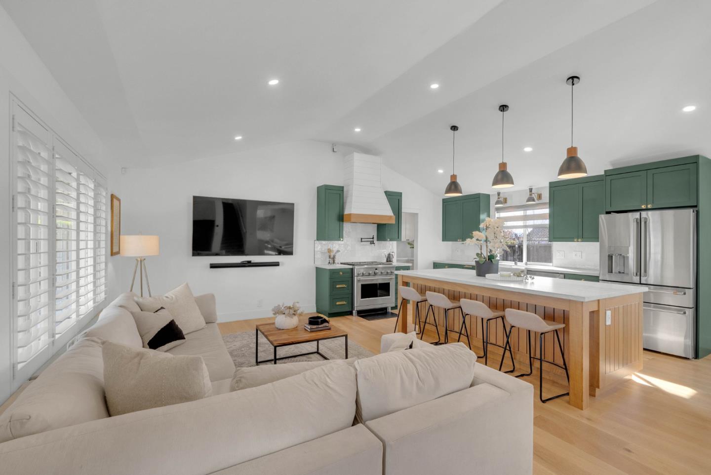 2899 Mayglen CT