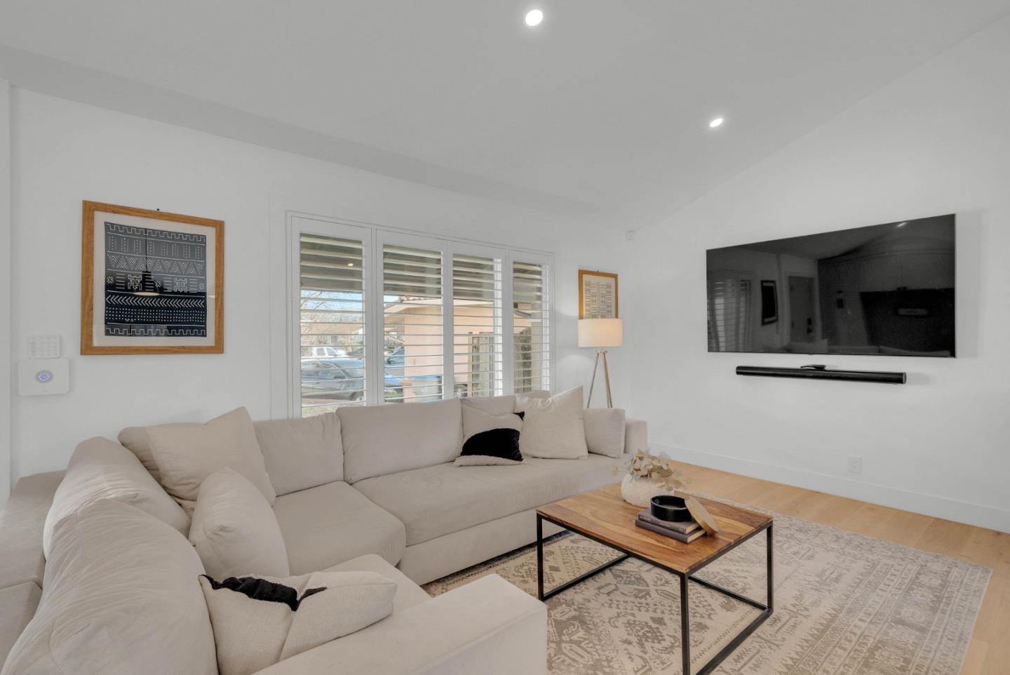 2899 Mayglen CT