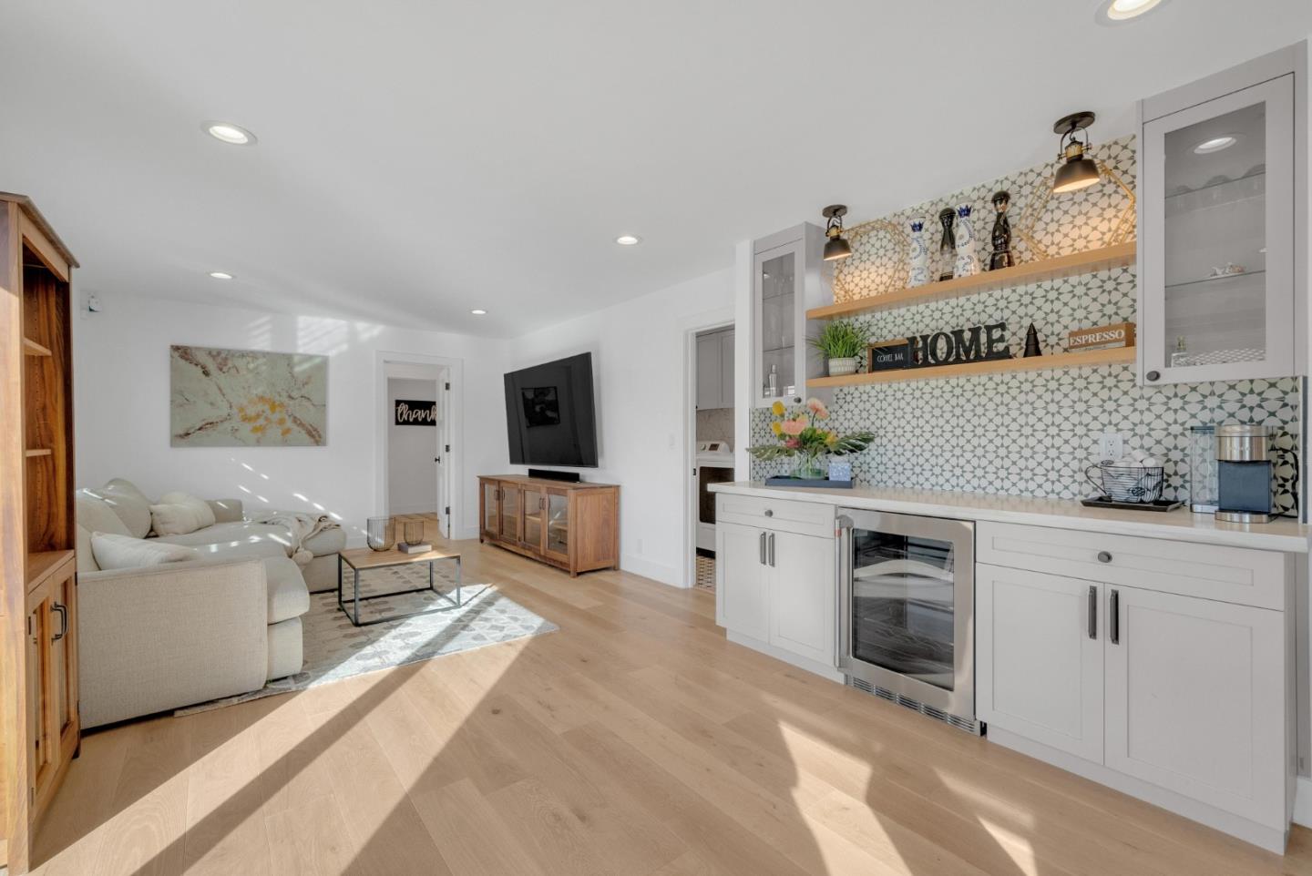2899 Mayglen CT