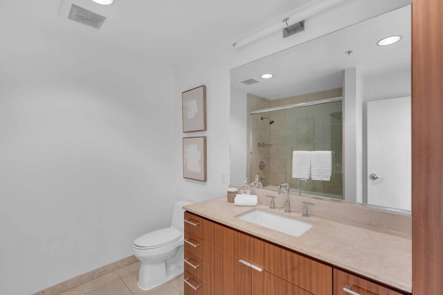 38 N Almaden BLVD 1920