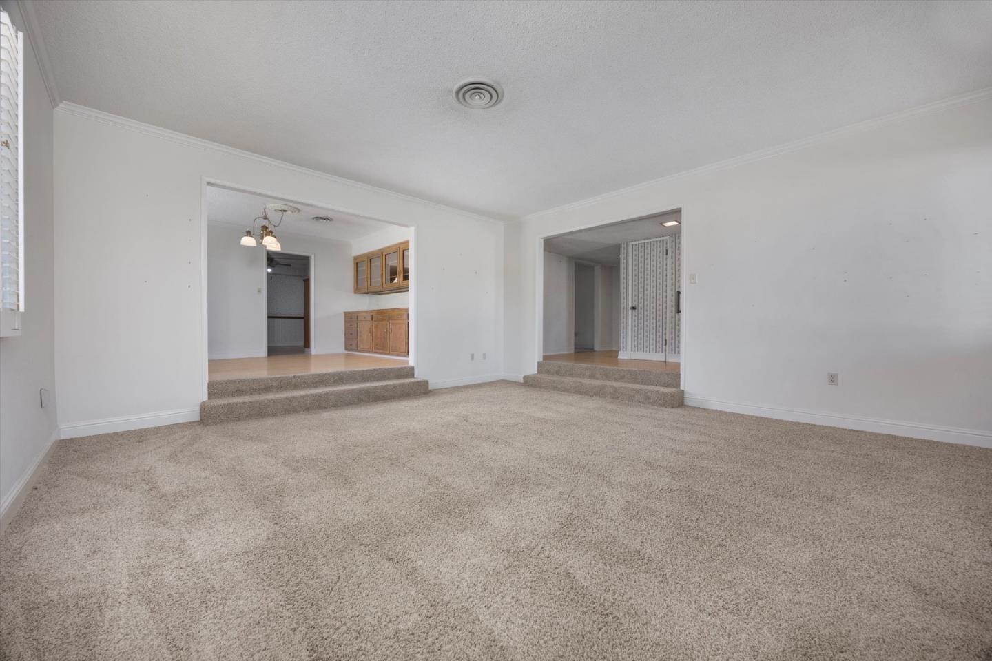 2619 Rio Vista DR