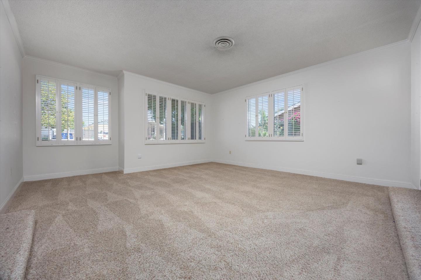 2619 Rio Vista DR