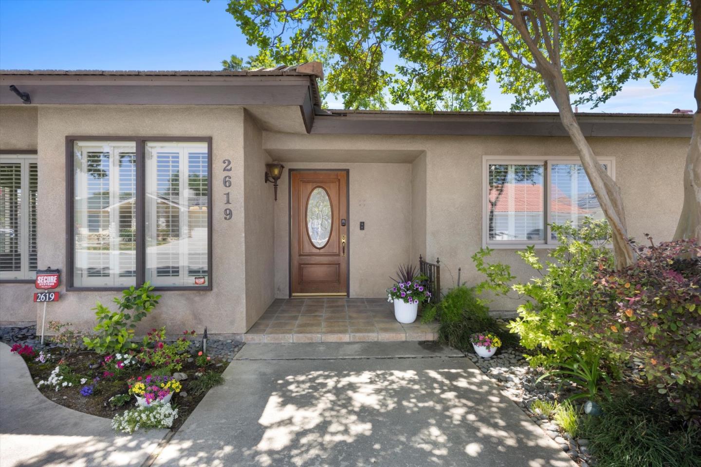 2619 Rio Vista DR