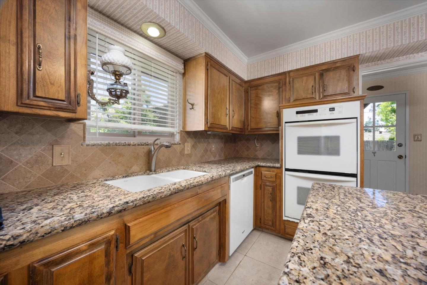 2619 Rio Vista DR