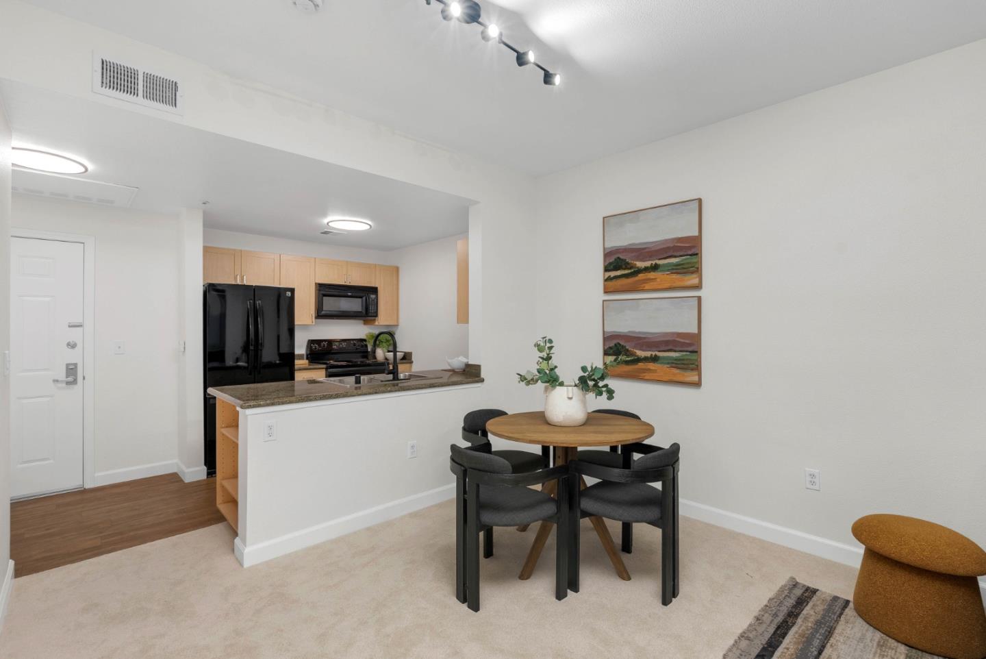 1550 Technology DR 1096