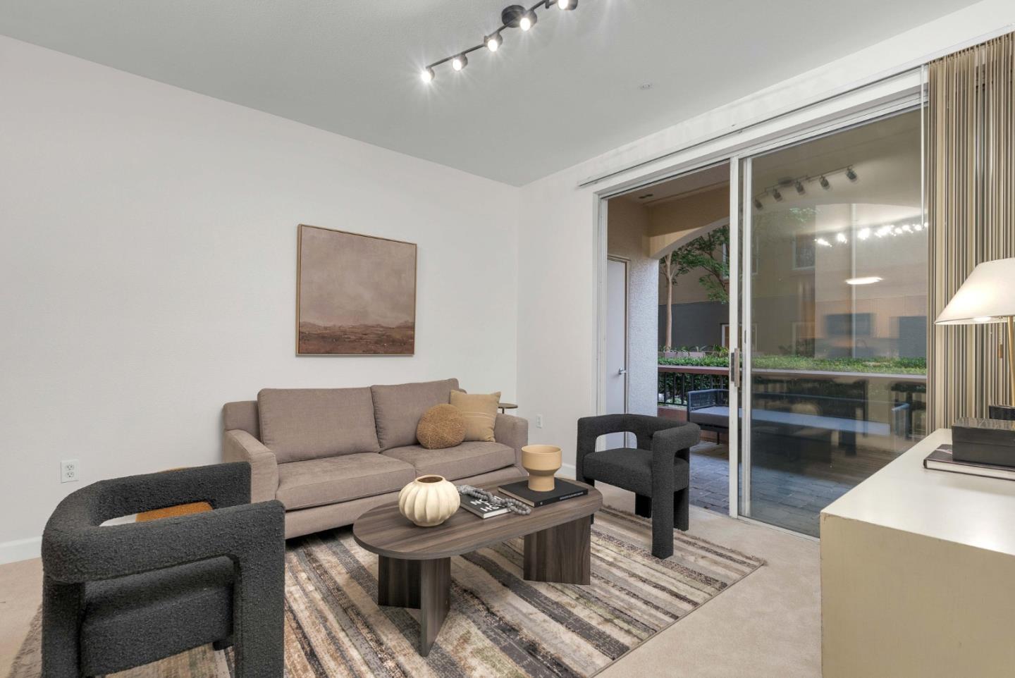 1550 Technology DR 1096