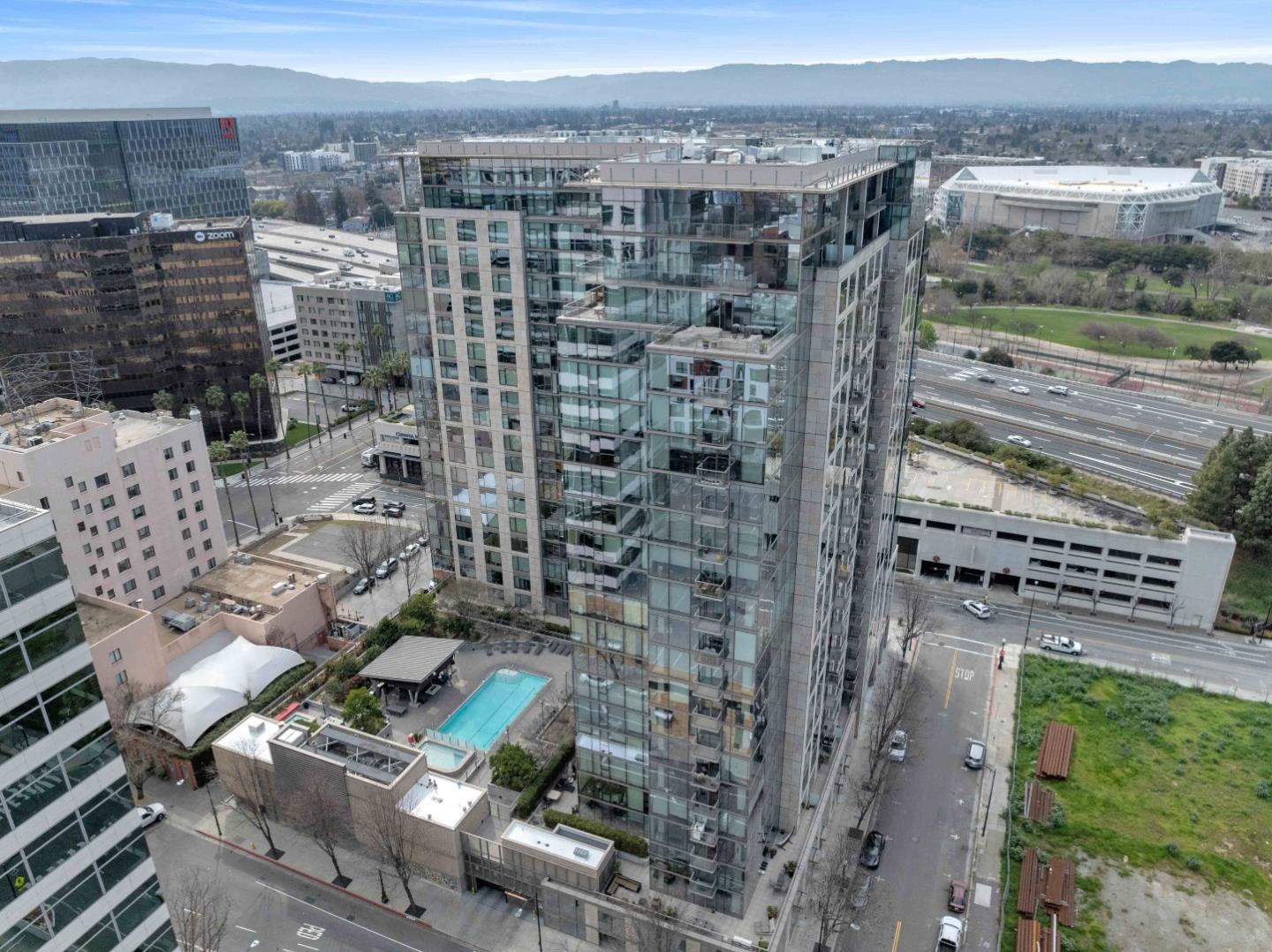 38 North Almaden Boulevard 1013
