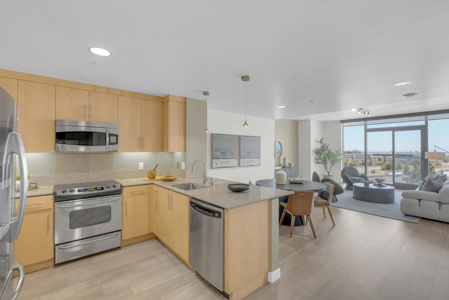 38 North Almaden Boulevard 1013