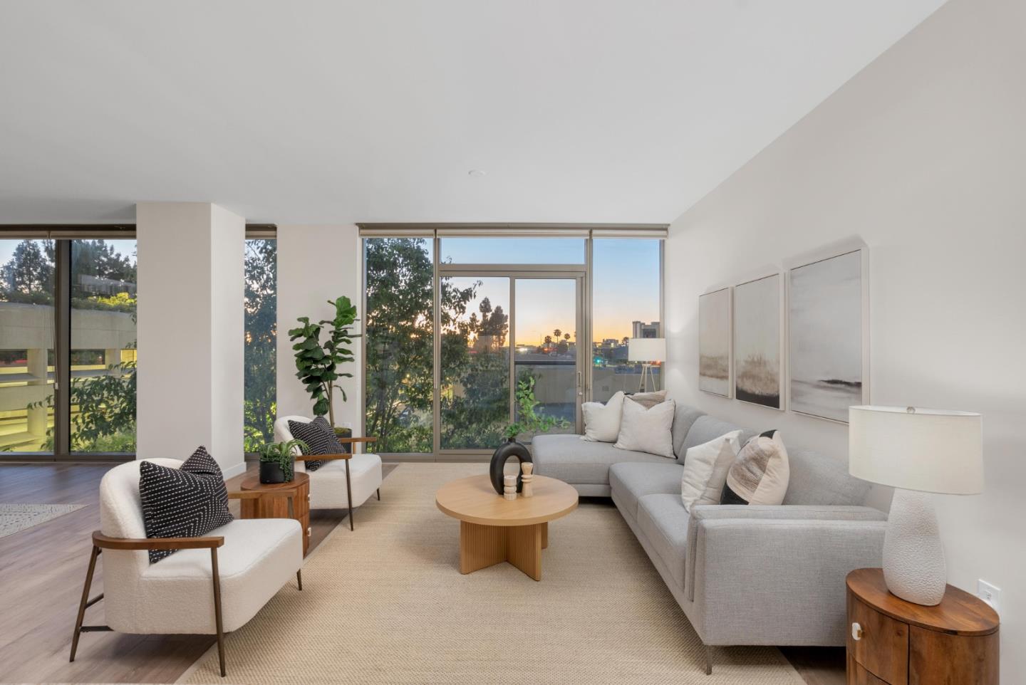 38 North Almaden Boulevard 411