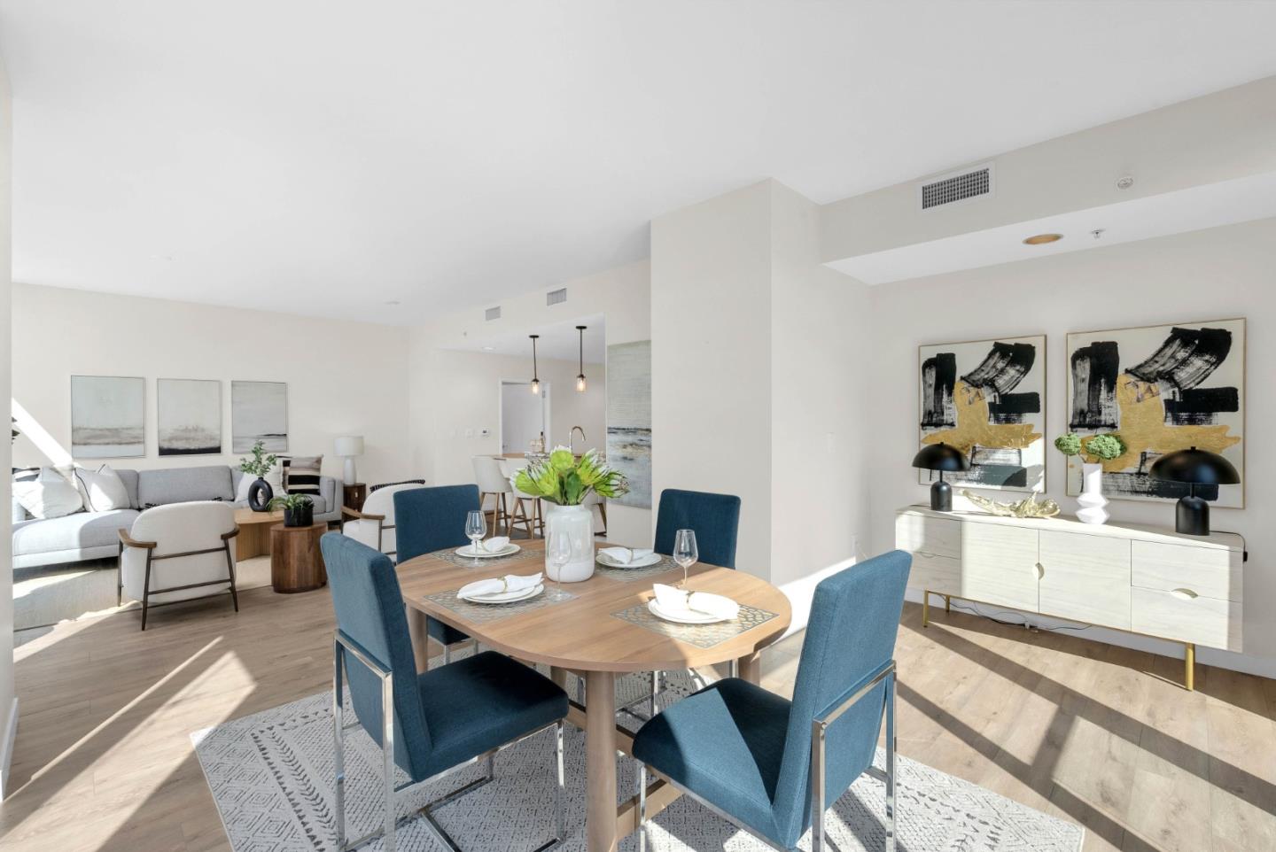 38 North Almaden Boulevard 411