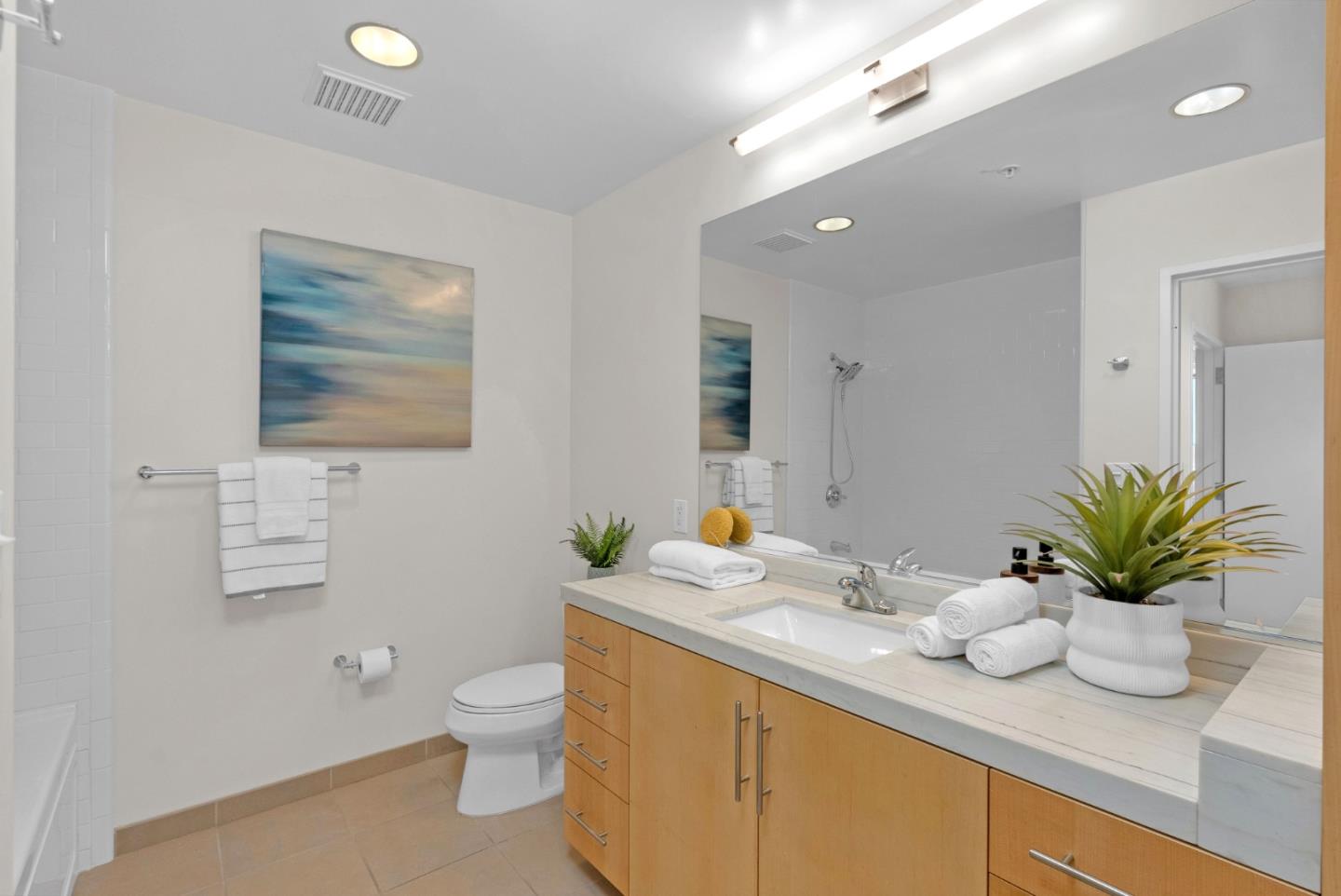 38 North Almaden Boulevard 411