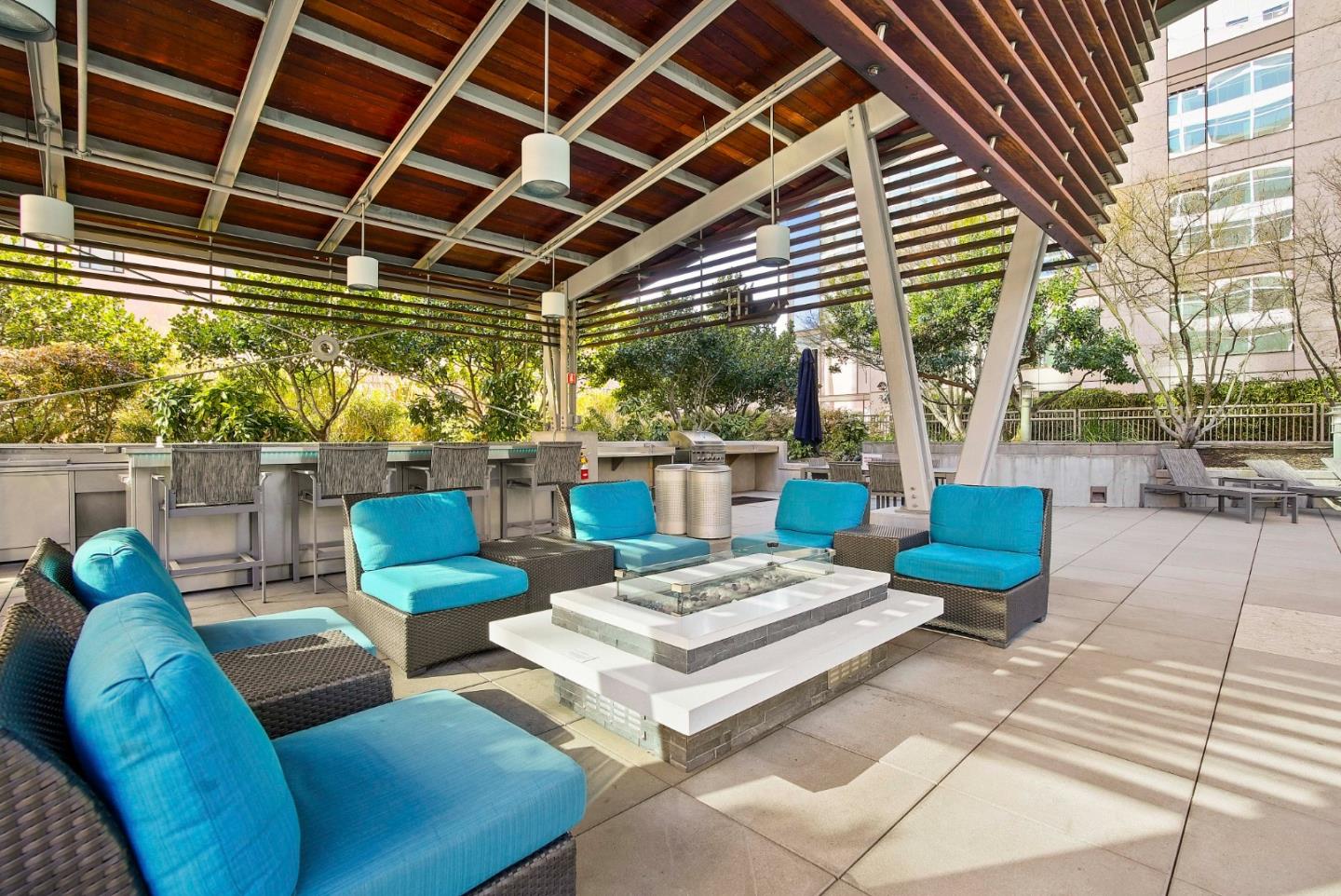 38 North Almaden Boulevard 411