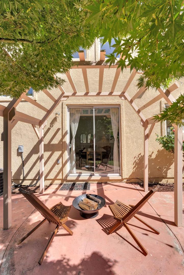 5490 Manderston Drive