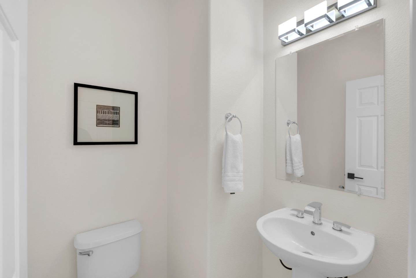 5490 Manderston Drive