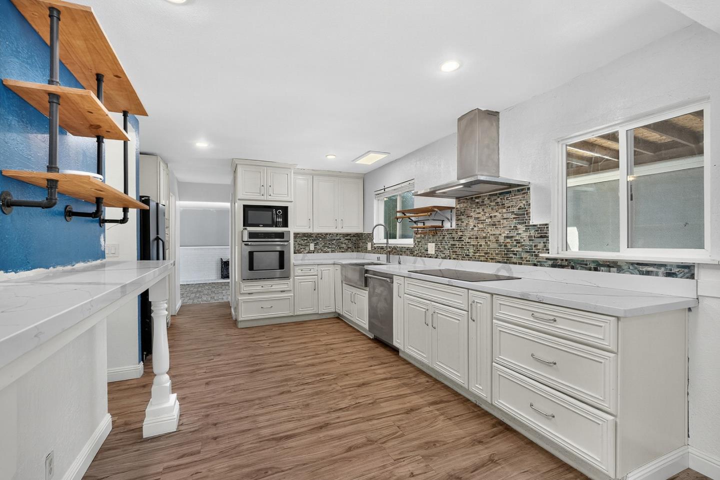 3291 Selva Drive