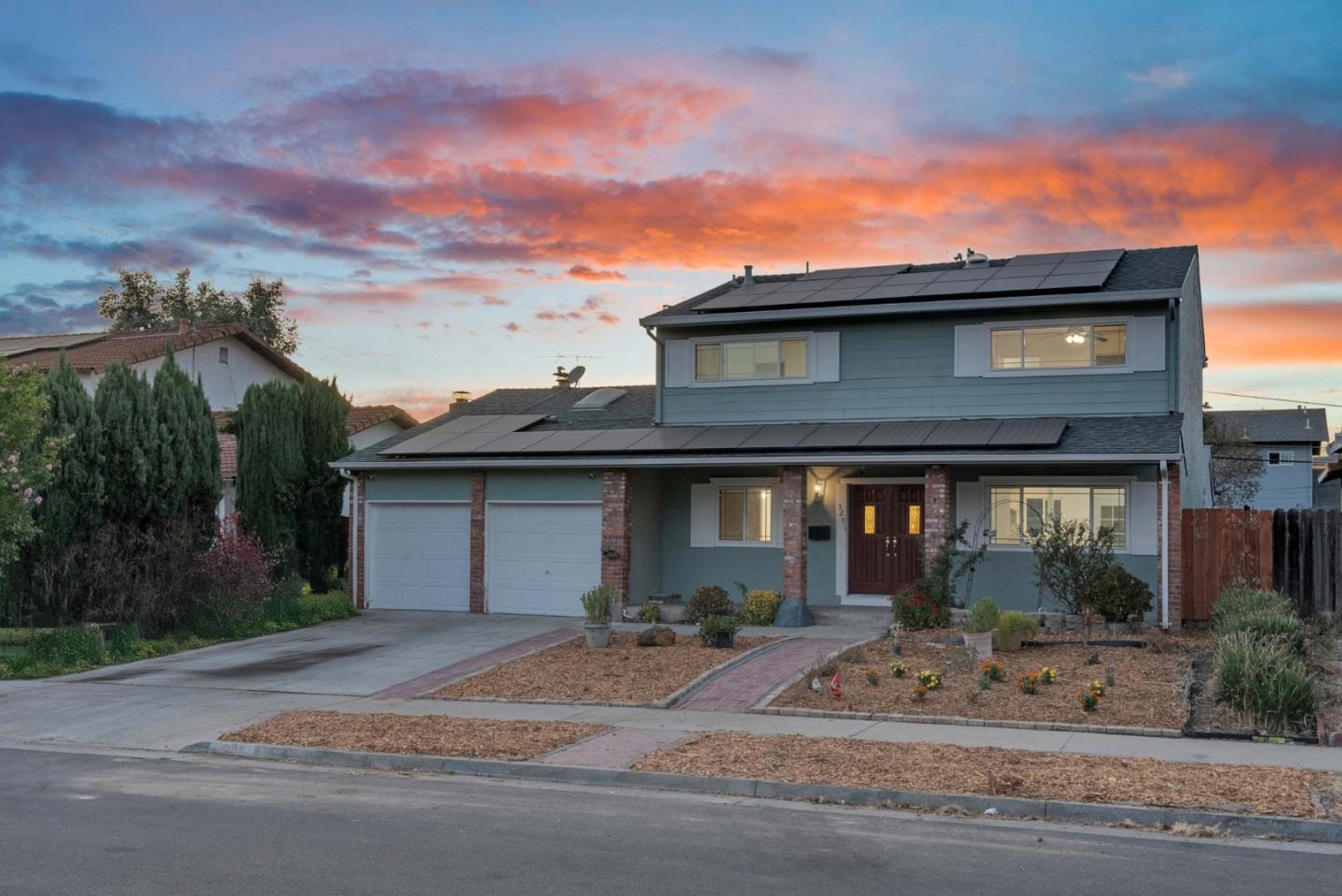 3291 Selva Drive