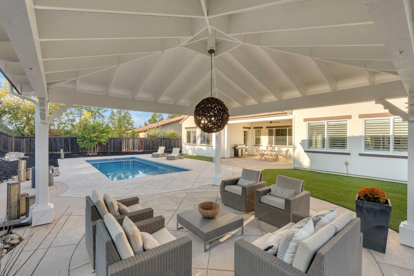 7277 Pitlochry Drive