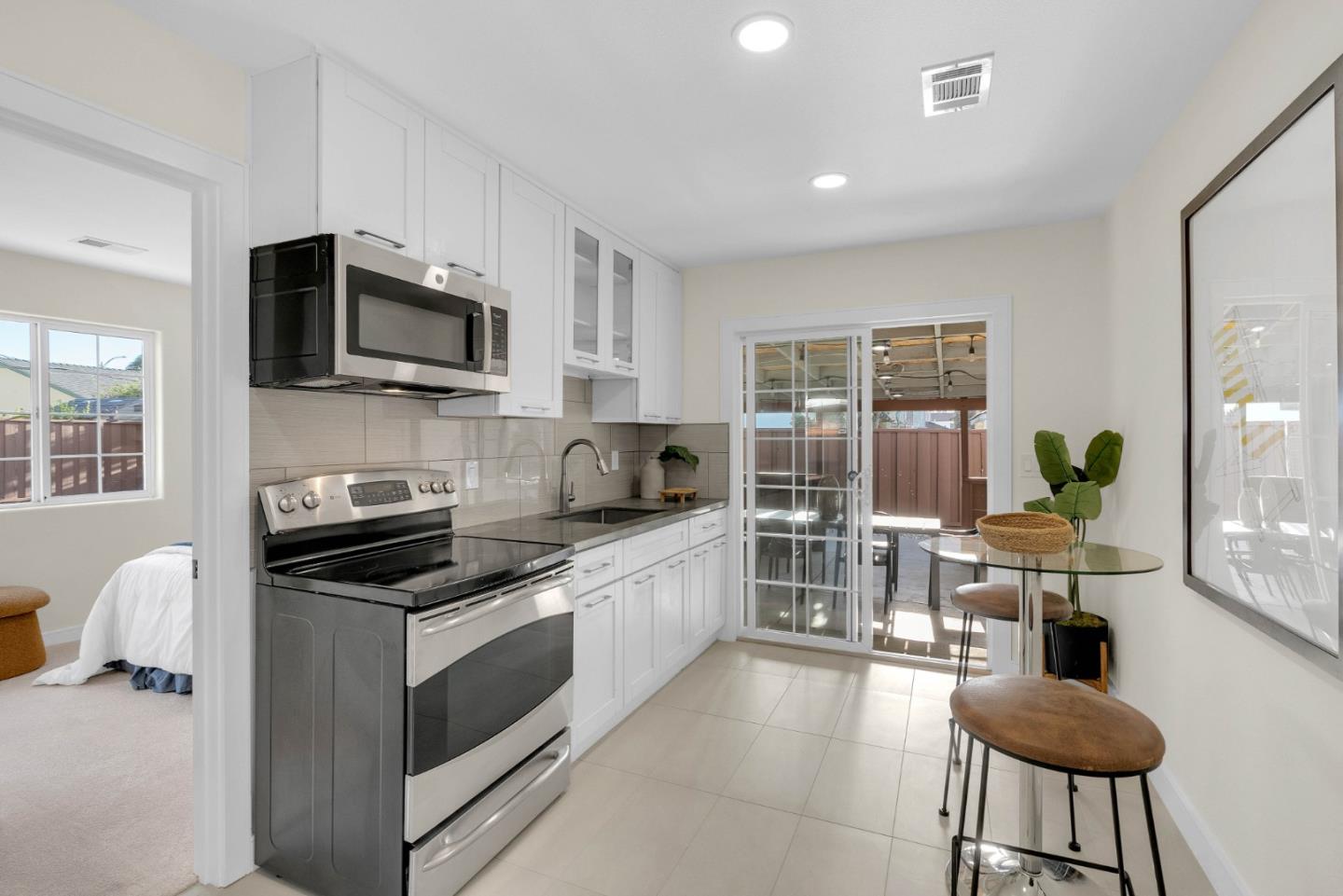 2862 Little Rock Drive