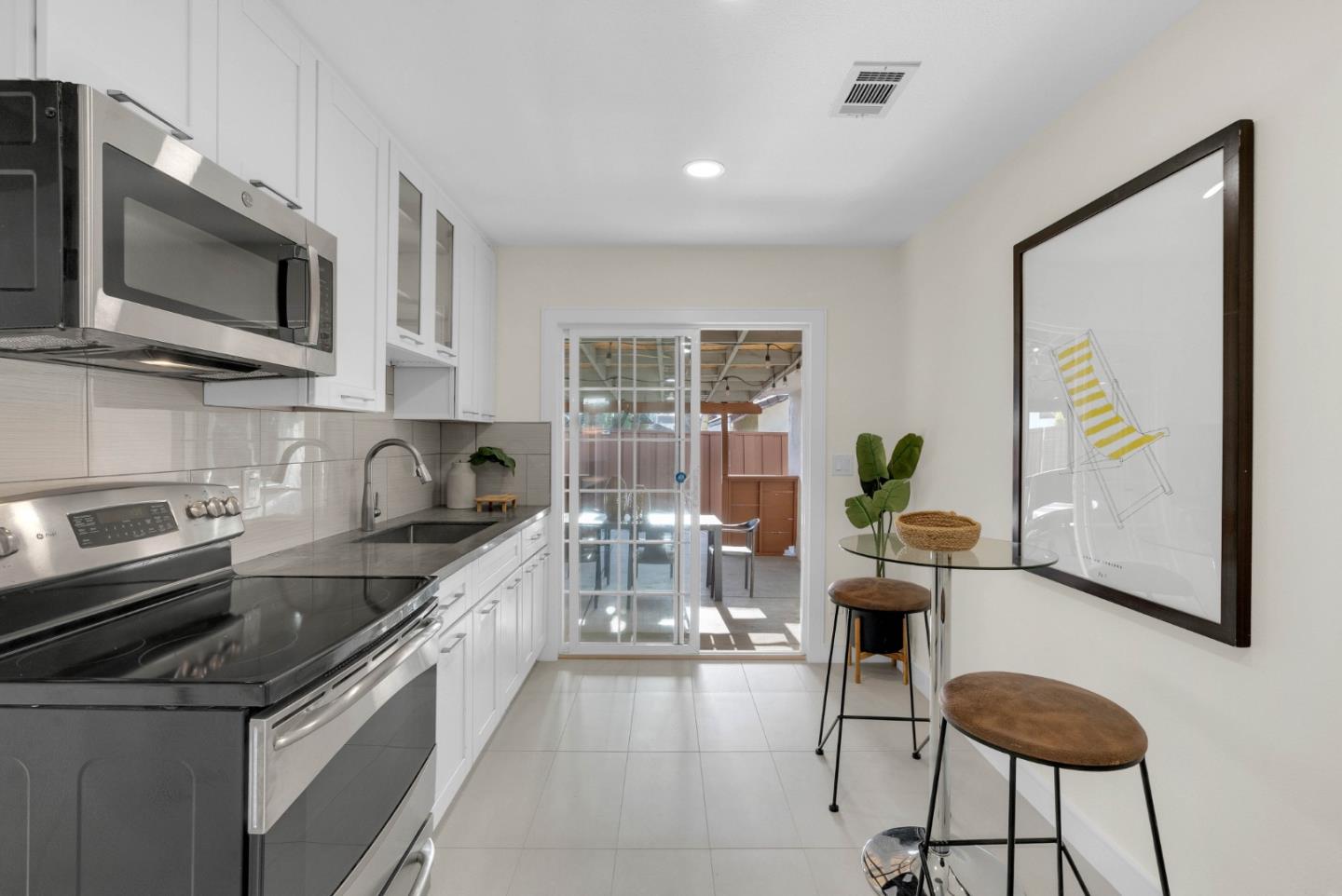 2862 Little Rock Drive