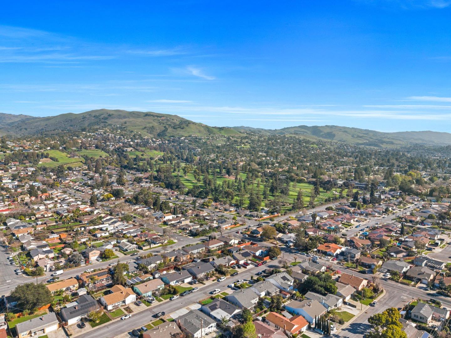 723 Linda Flora Street