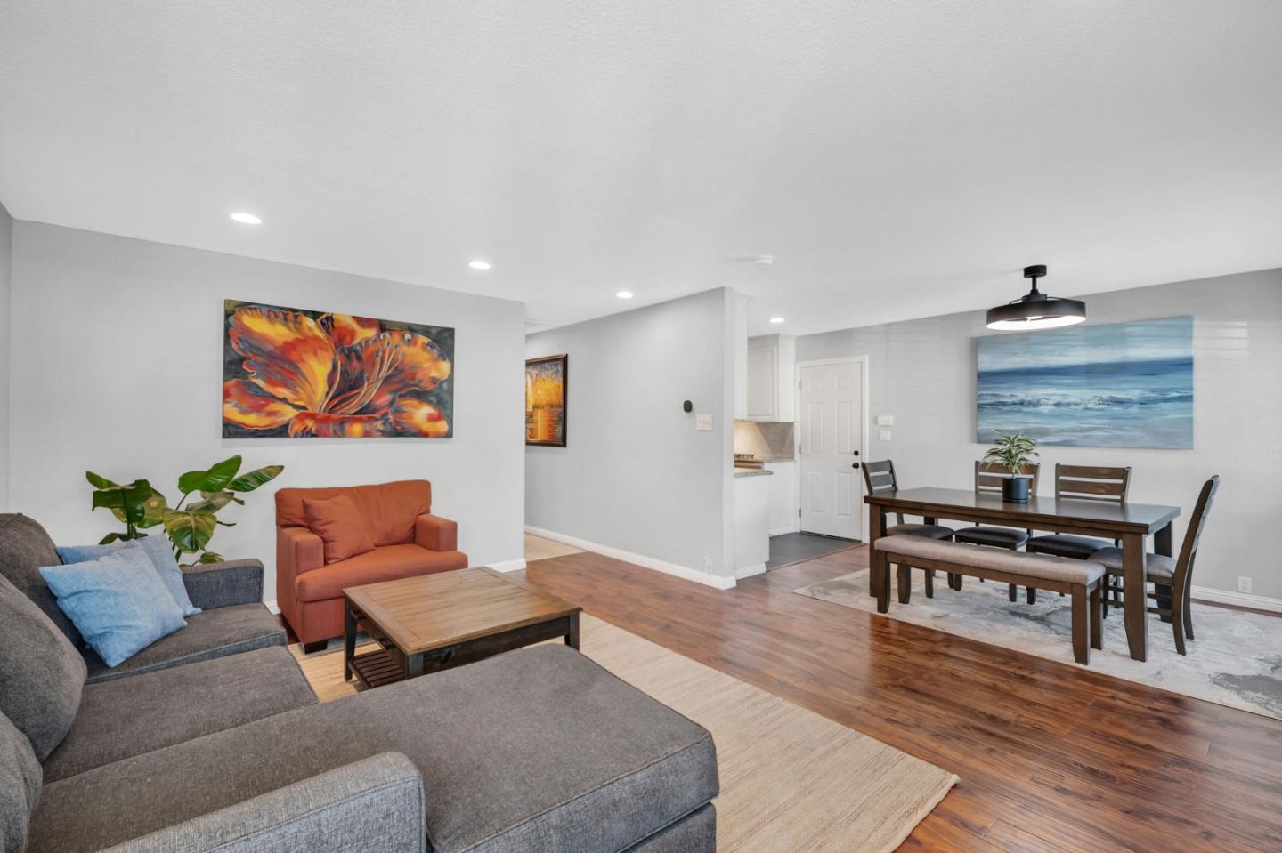 723 Linda Flora Street