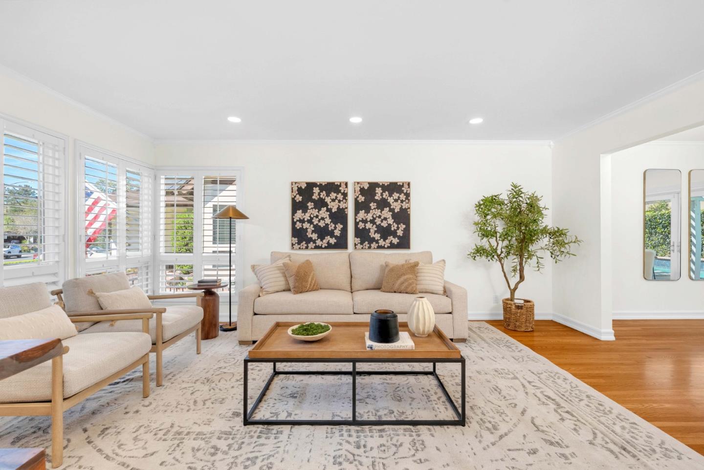 6280 Mountford Drive