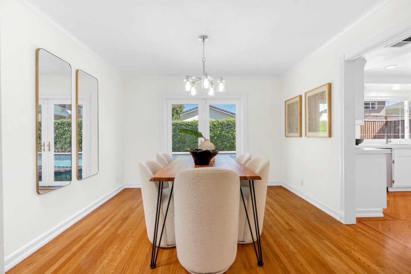 6280 Mountford Drive