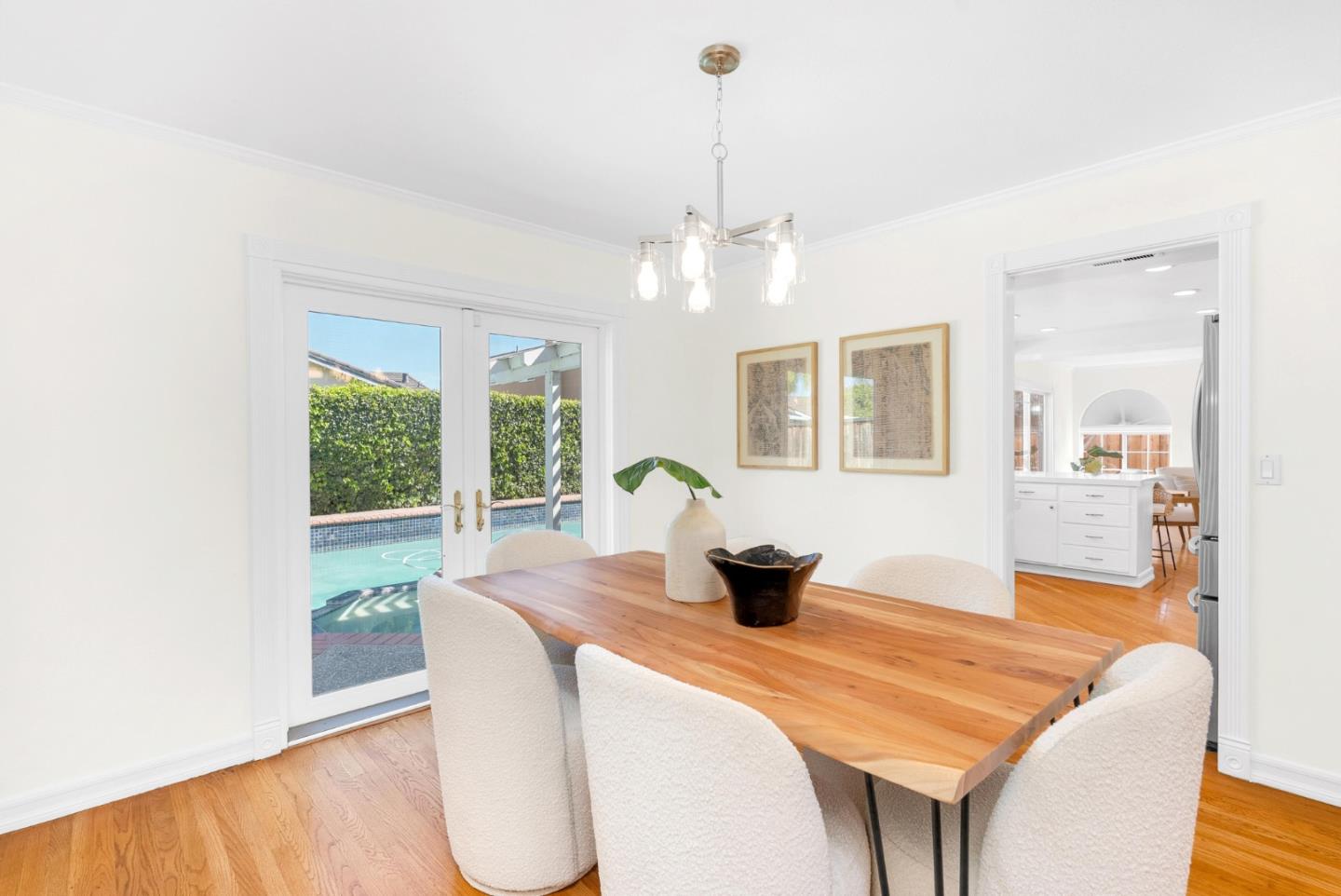 6280 Mountford Drive