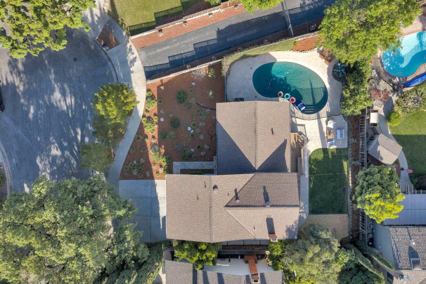 1060 Shandwick Court