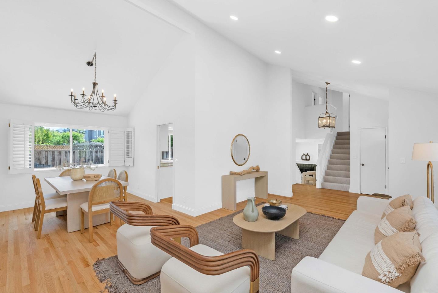 1060 Shandwick Court